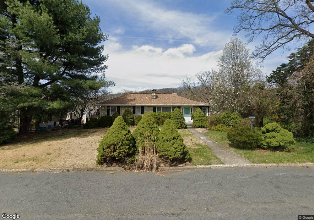 307 E Tioga St unit 313, Allentown, PA 18103 - photo 1