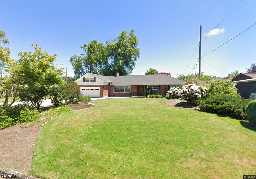 325 Walnut Ln, Eugene, OR 97401 - photo 1