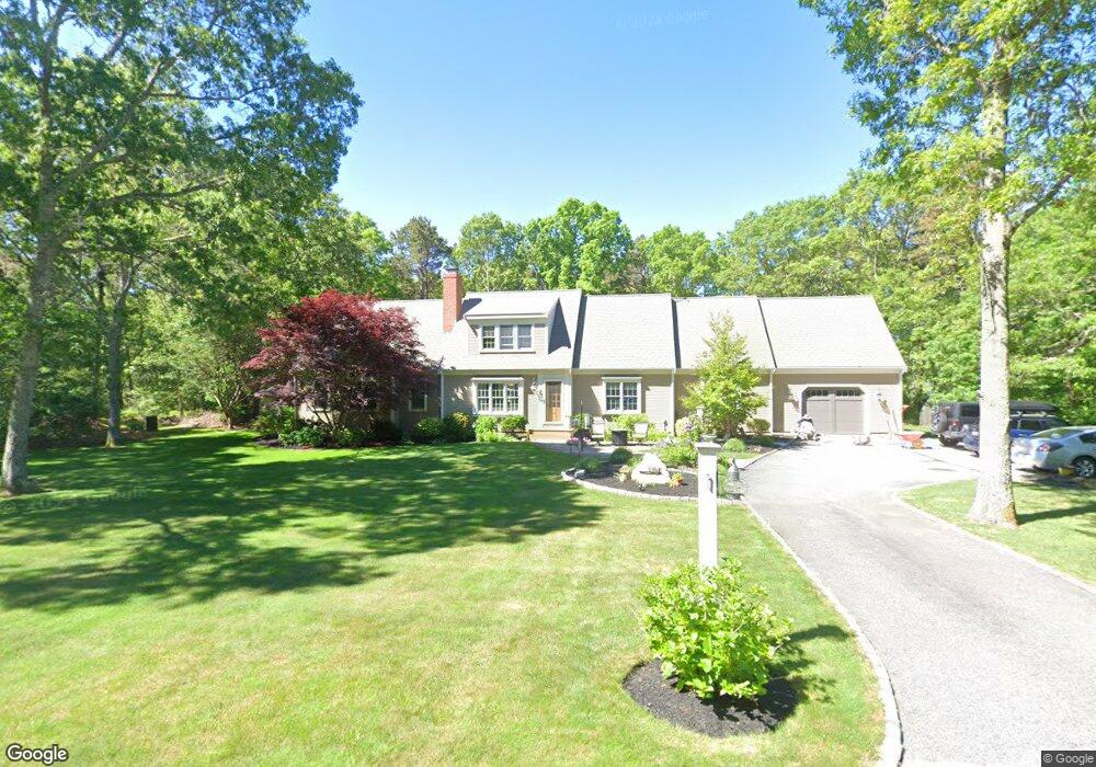 1 Viburnum Cir, Sandwich, MA 02563 - photo 1