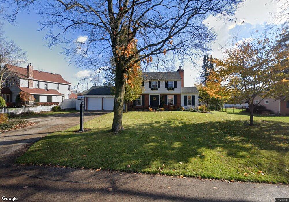 2221 E Libbie Dr, Lansing, MI 48917 - photo 1