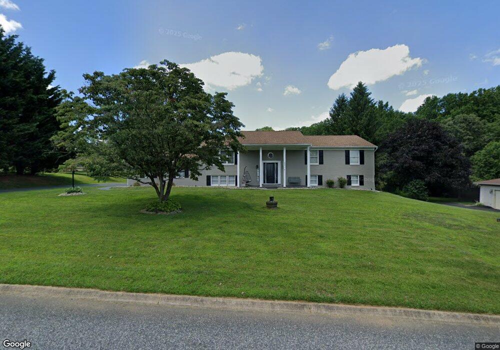 2714 Raynham Ct, Baldwin, MD 21013 - photo 1