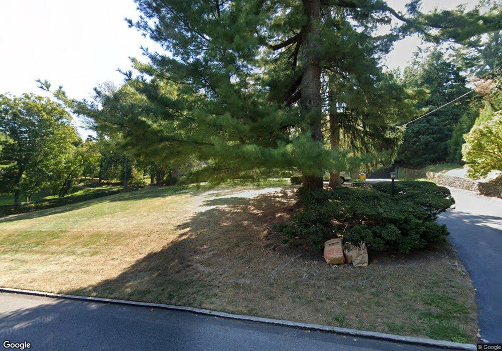 933 Muirfield Rd, Bryn Mawr, PA 19010 - photo 1