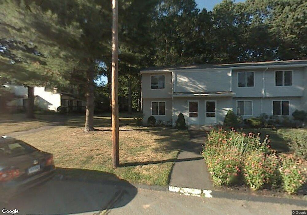 66 Cottonwood Rd, Newington, CT 06111 - photo 1