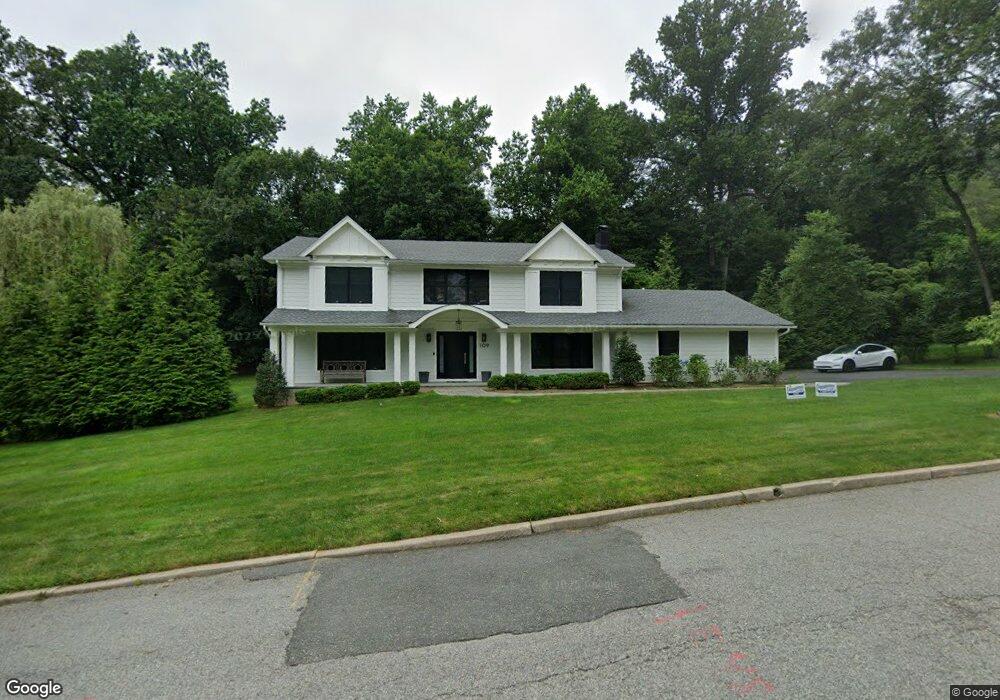 109 S Carnot Ave, Woodcliff Lake, NJ 07677 - photo 1