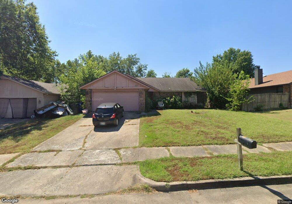 127 W Honolulu St, Broken Arrow, OK 74012 - photo 1