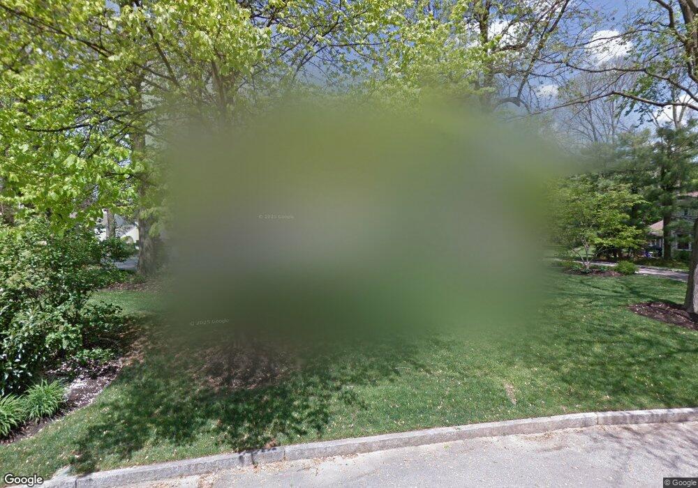 520 Hoffman Dr, Bryn Mawr, PA 19010 - photo 1