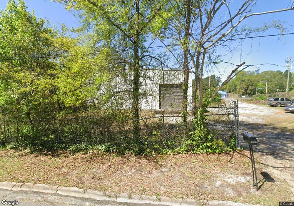 1286 Baker Dr, Macon, GA 31206 - photo 1