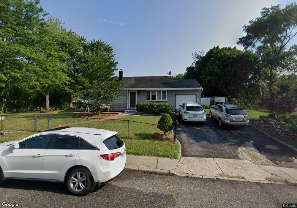 1801 Wave Ave, Medford, NY 11763 - photo 1