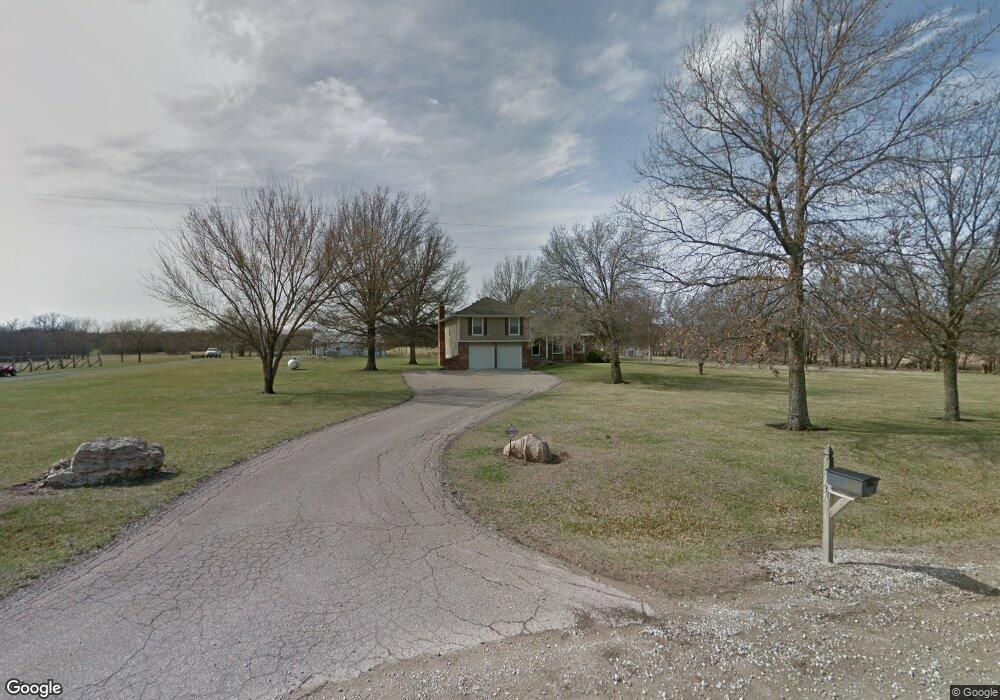 8931 SW Burch Rd, Wakarusa, KS 66546 - photo 1