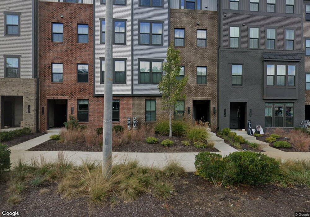 13244 Woodland Park Rd, Herndon, VA 20171 - photo 1