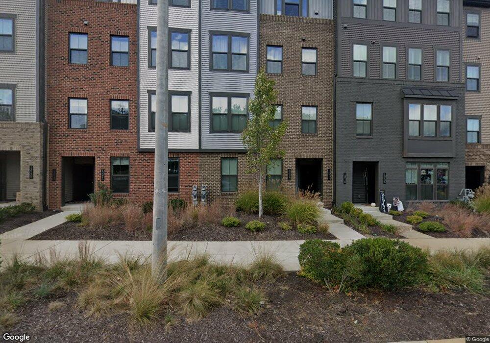 13242 Woodland Park Rd, Herndon, VA 20171 - photo 1