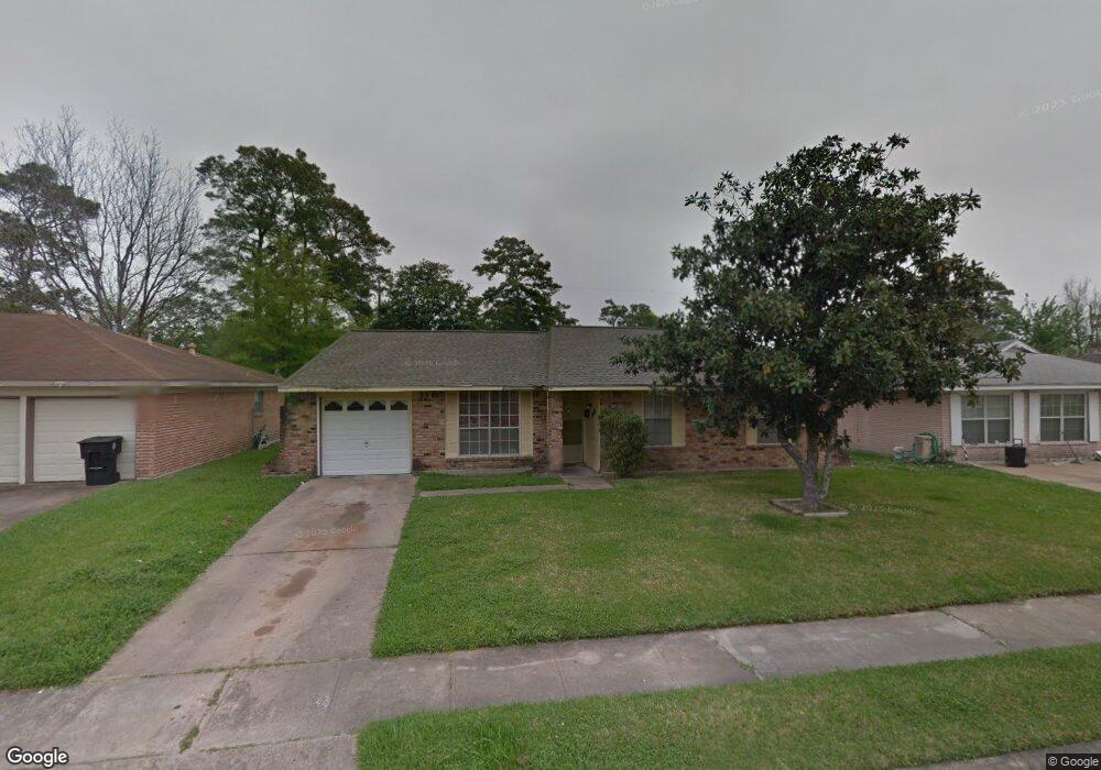 7725 Parker Rd, Houston, TX 77016 - photo 1