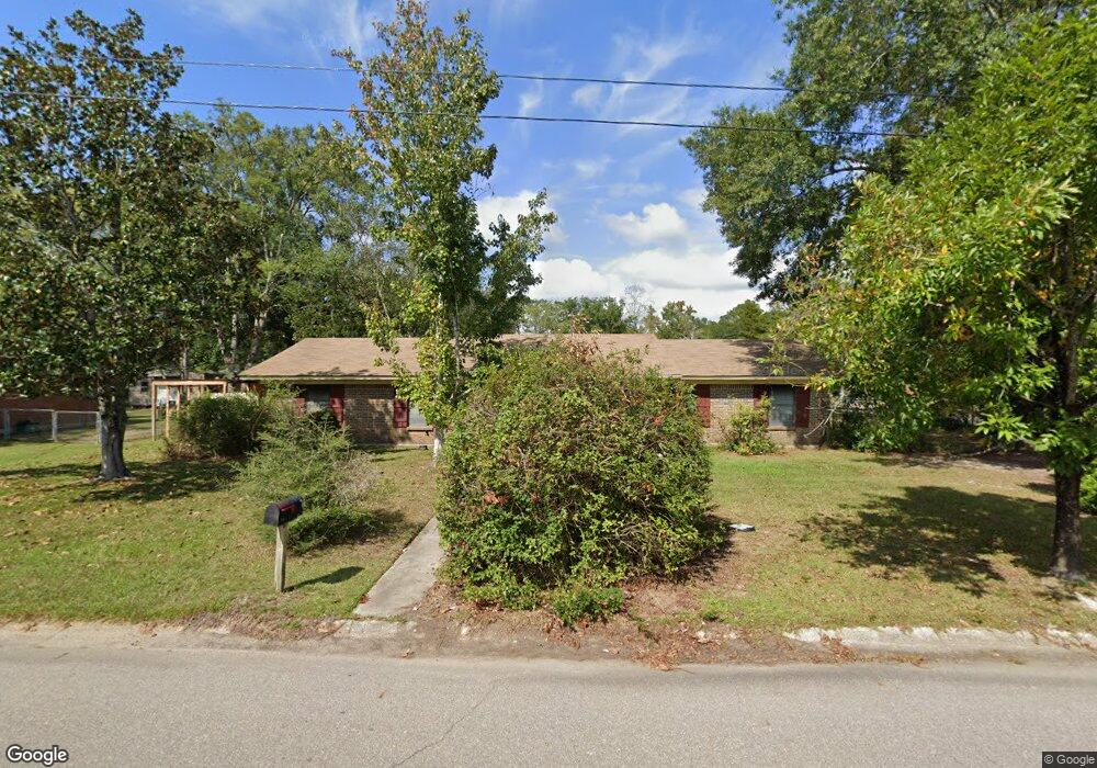 2400 Hickman Ave, Picayune, MS 39466 - photo 1