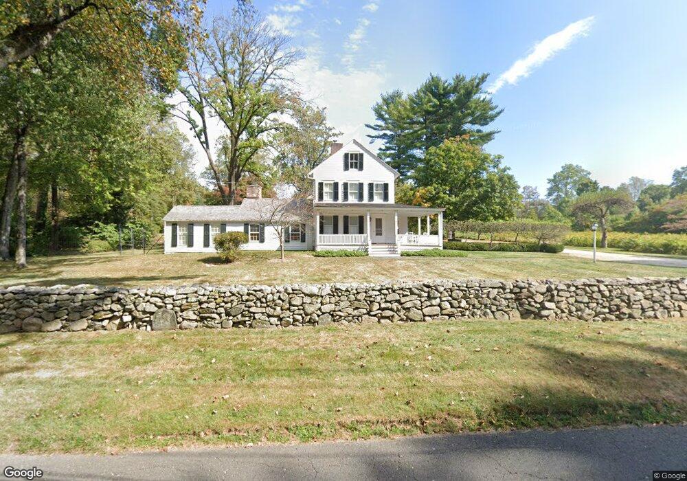 828 Hollow Tree Ridge Rd, Darien, CT 06820 - photo 1