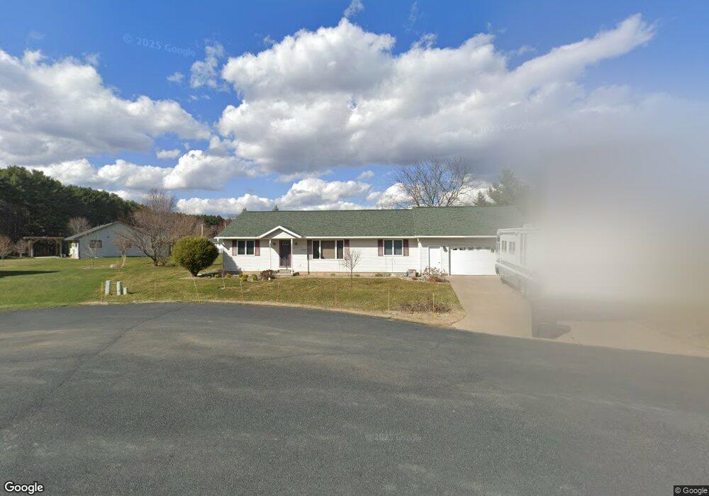 24322 Bluebird Ct, Trempealeau, WI 54661 - photo 1