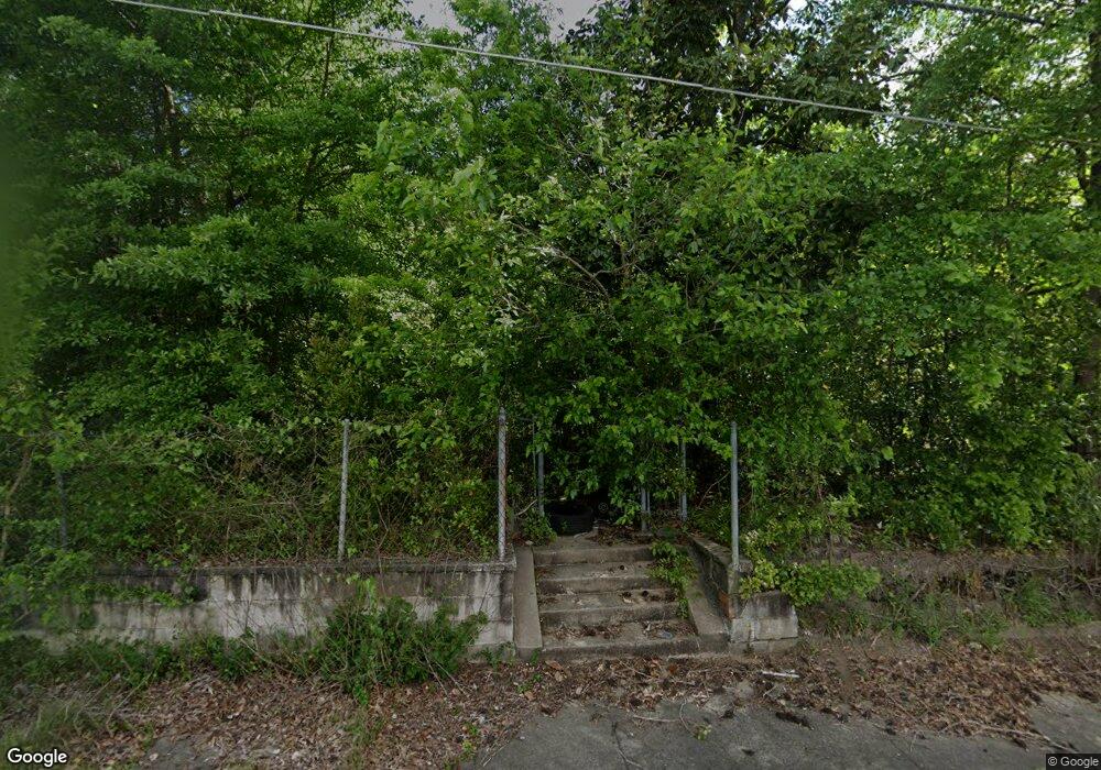 521 Violet Ave, Macon, GA 31201 - photo 1