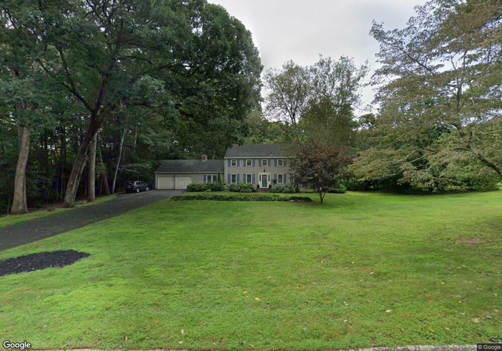 84 Five Fields Rd, Madison, CT 06443 - photo 1