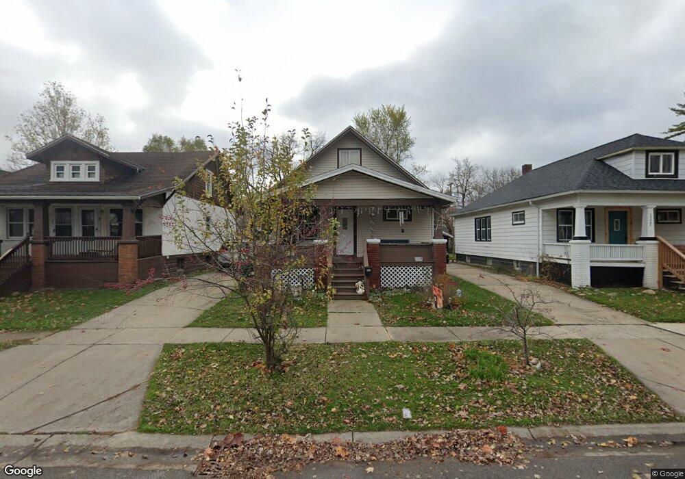 1318 Division St, Port Huron, MI 48060 - photo 1