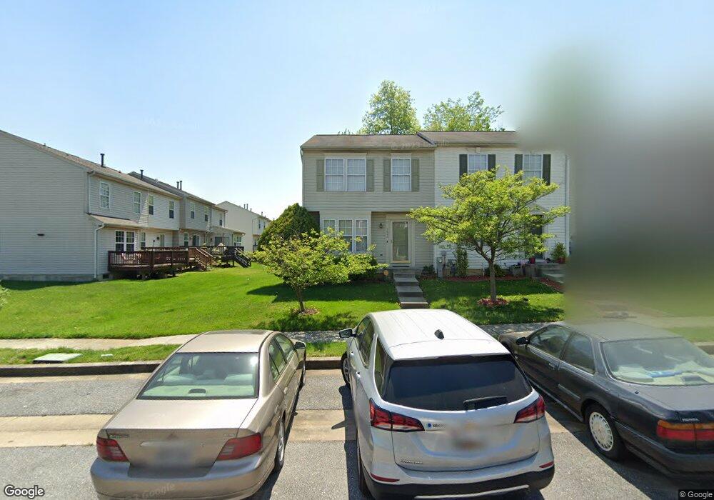 7605 Oakbridge Dr, Windsor Mill, MD 21244 - photo 1