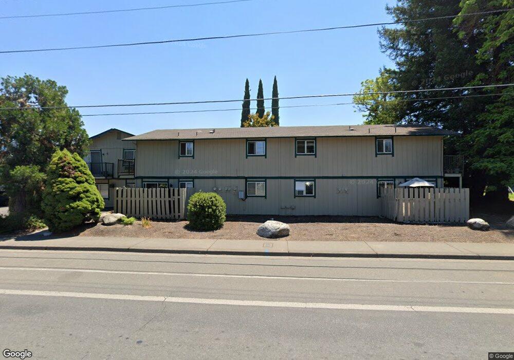 507 NE D St, Grants Pass, OR 97526 - photo 1