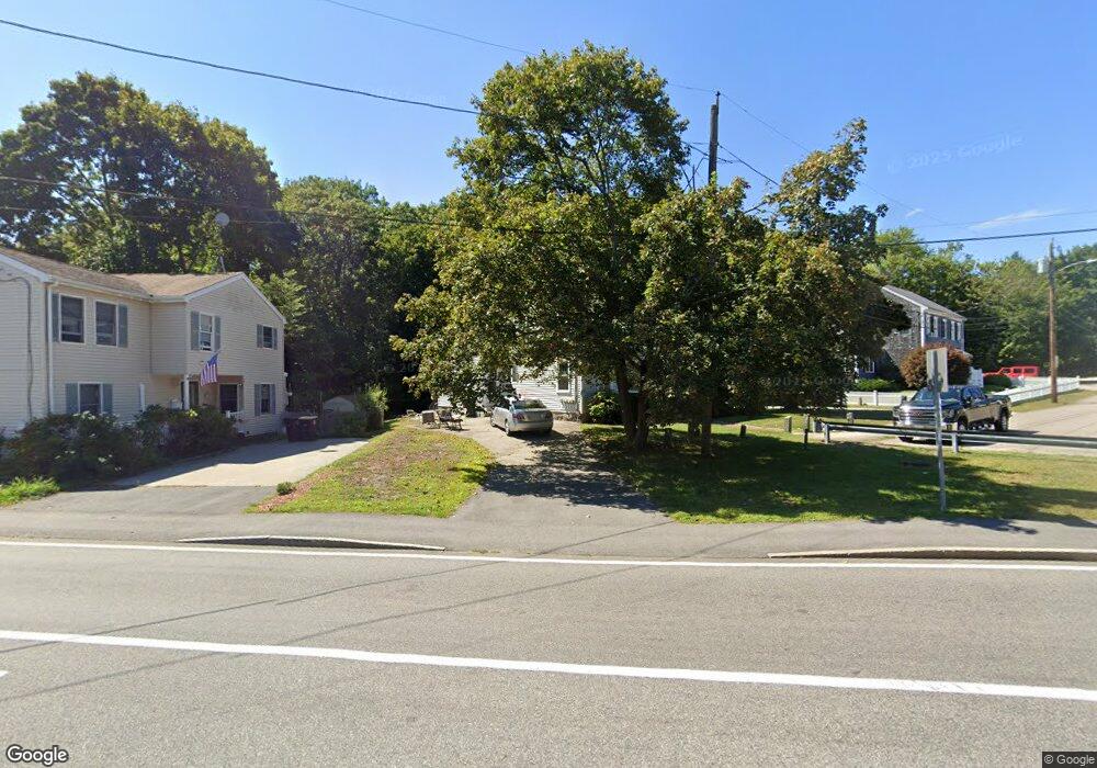 1350 Pleasant St unit 4, East Weymouth, MA 02189 - photo 1