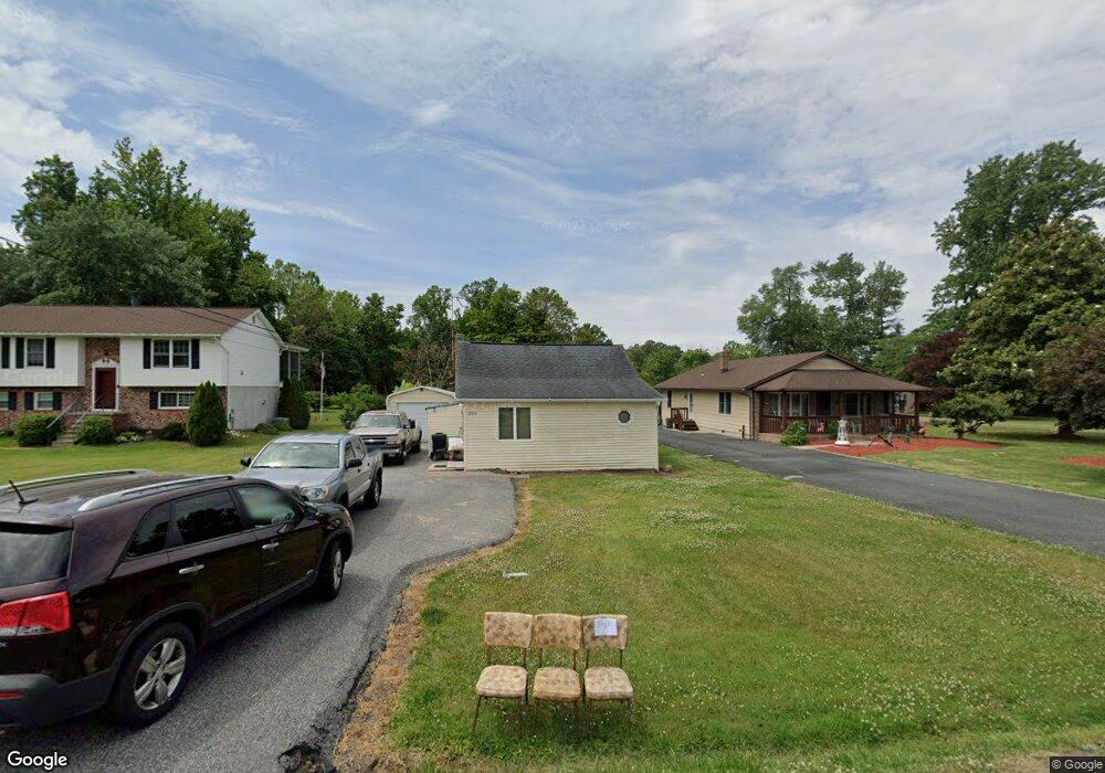 6915 Birdwood Ave, Middle River, MD 21220 - photo 1