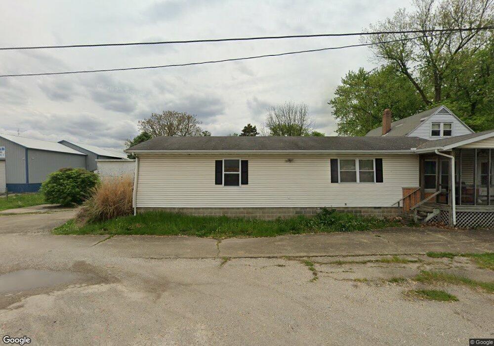 1101 Keokuk St unit Keokuk Street, Lincoln, IL 62656 - photo 1