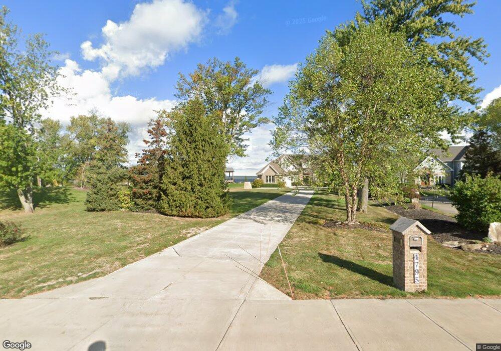 4795 E Lake Rd, Sheffield Lake, OH 44054 - photo 1