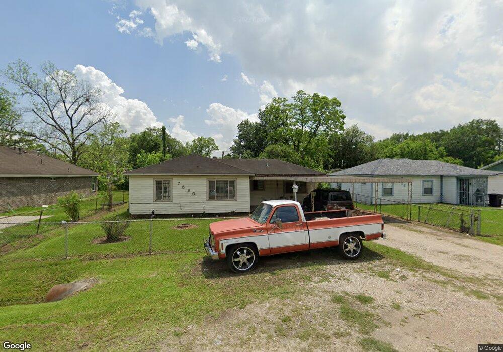 7630 W Knoll St, Houston, TX 77028 - photo 1