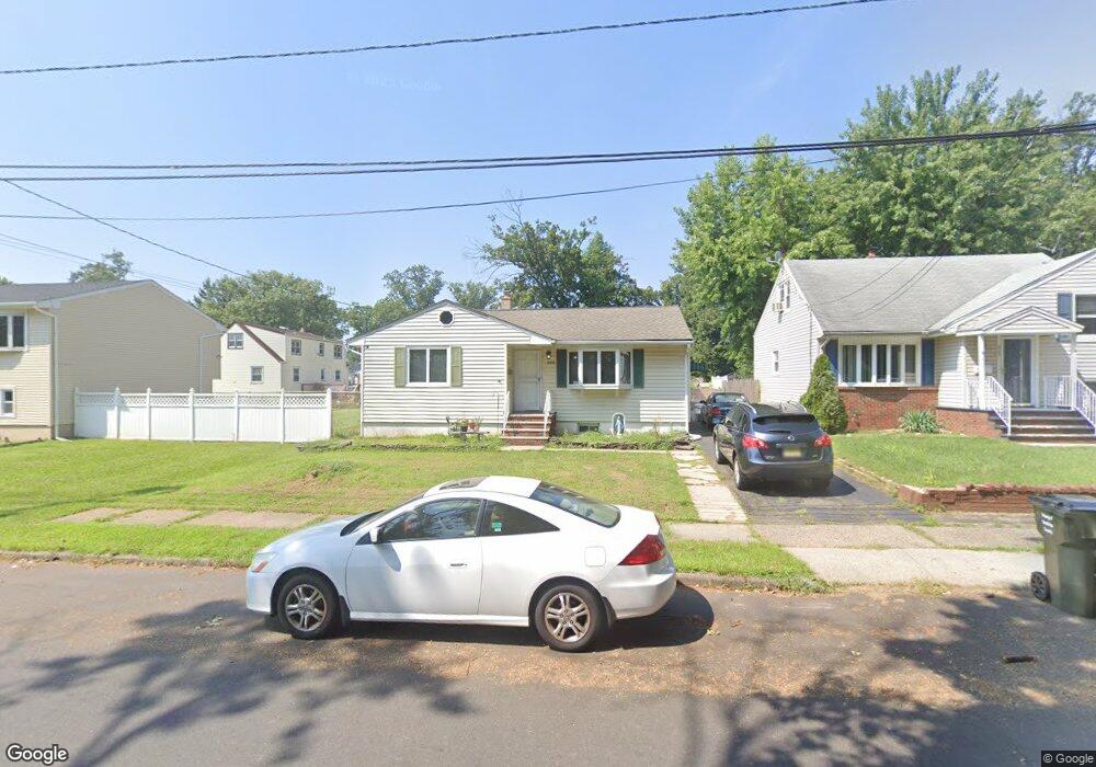 425 Charles St, Iselin, NJ 08830 - photo 1