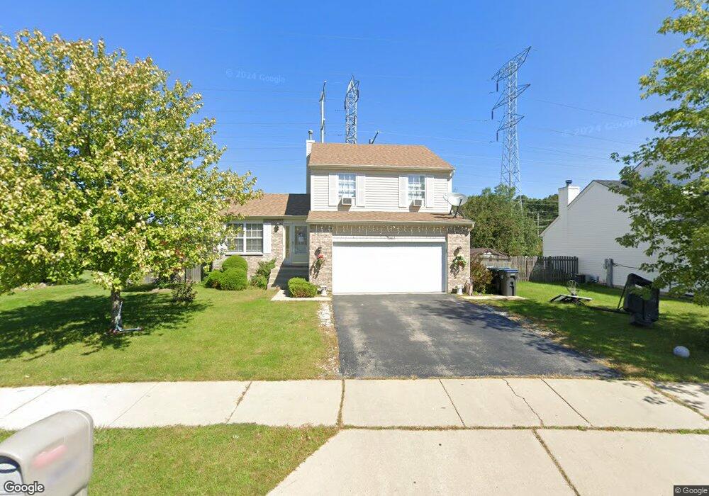 2870 W Clearview Ave, Waukegan, IL 60085 - photo 1