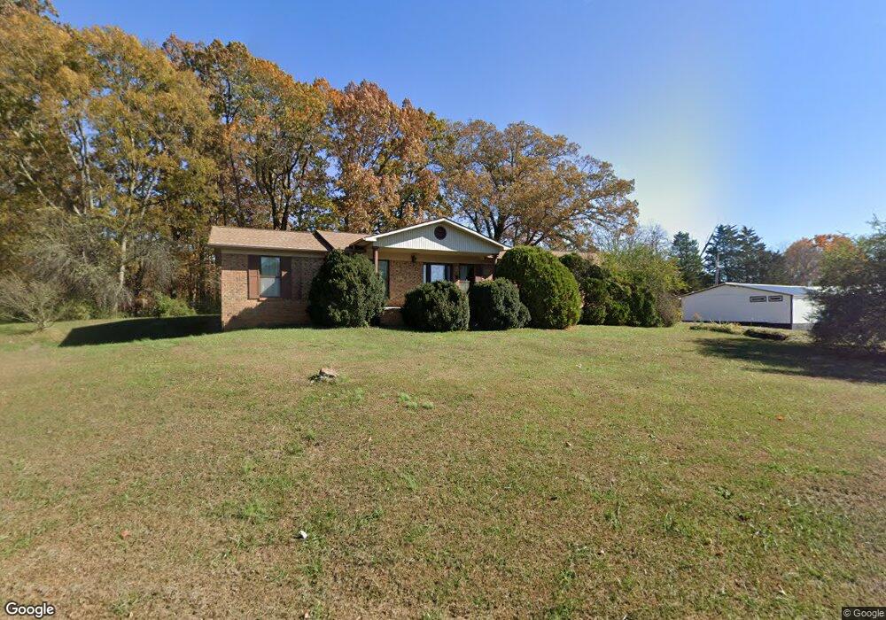 906 Spradling Rd, Bean Station, TN 37708 - photo 1