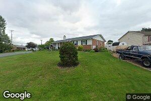 19 Woodland Dr, York, PA 17407