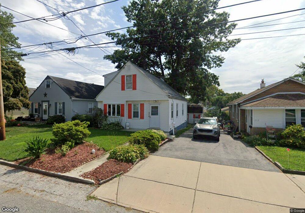 210 Walnut Rd, Wallingford, PA 19086 - photo 1