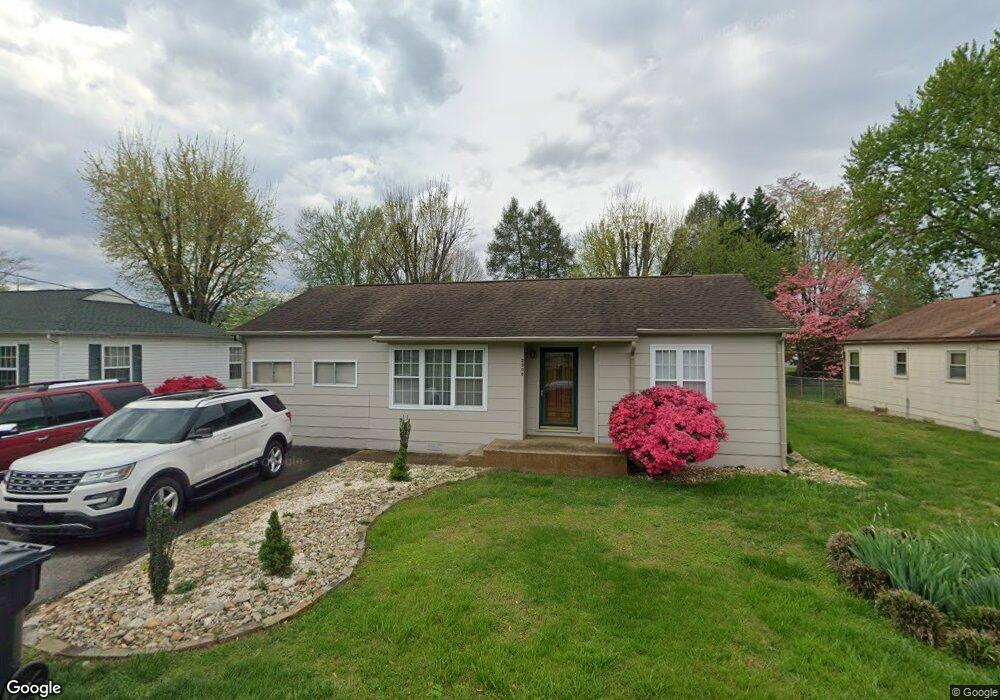 3308 Cook St, Pigeon Forge, TN 37863 - photo 1