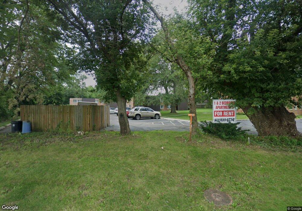 1211 E Algonquin Rd, Algonquin, IL 60102 - photo 1