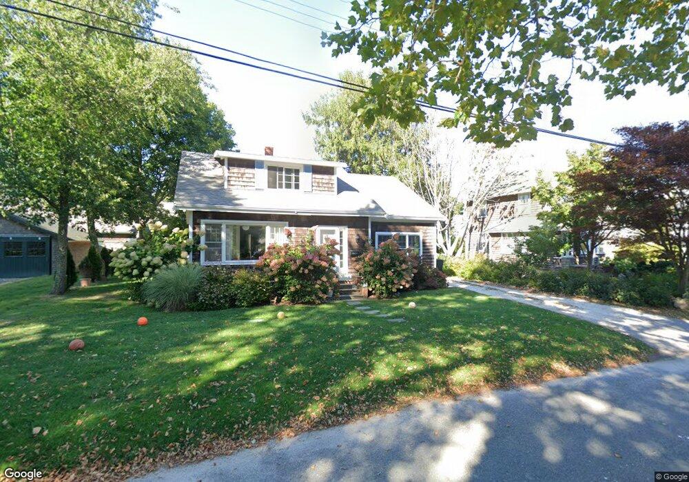 16 Fairview Ave, Falmouth, MA 02540 - photo 1