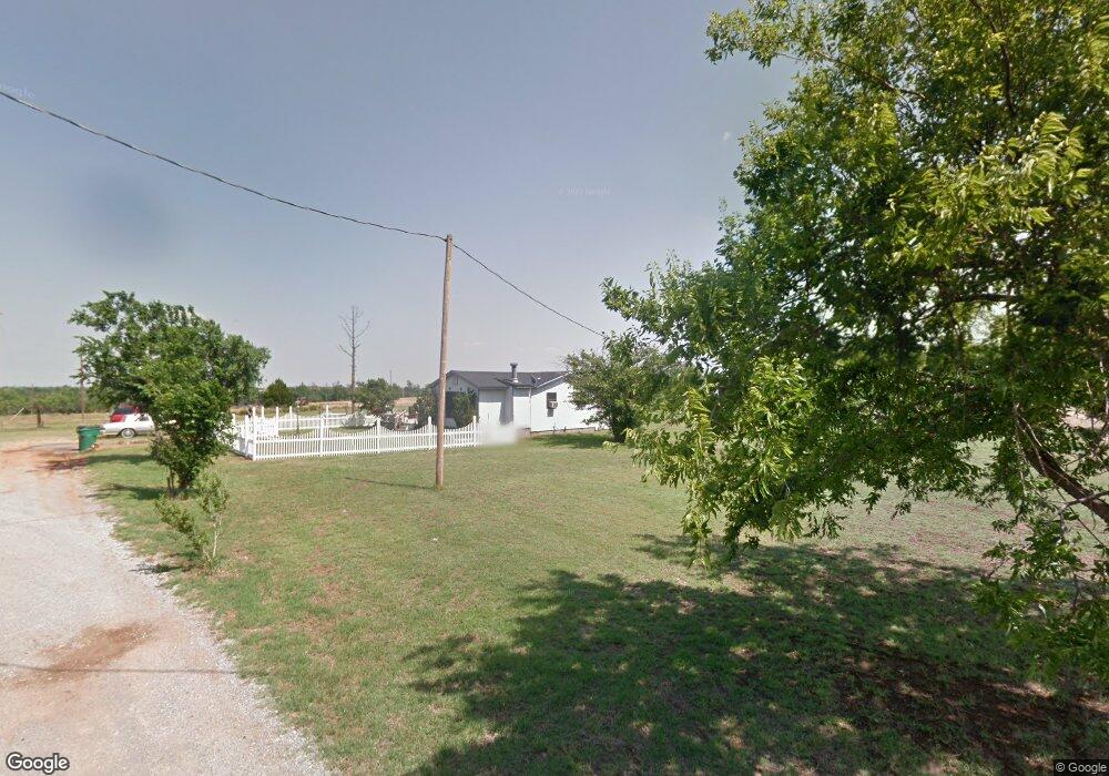 204 Rowells Ln, Cache, OK 73527 - photo 1