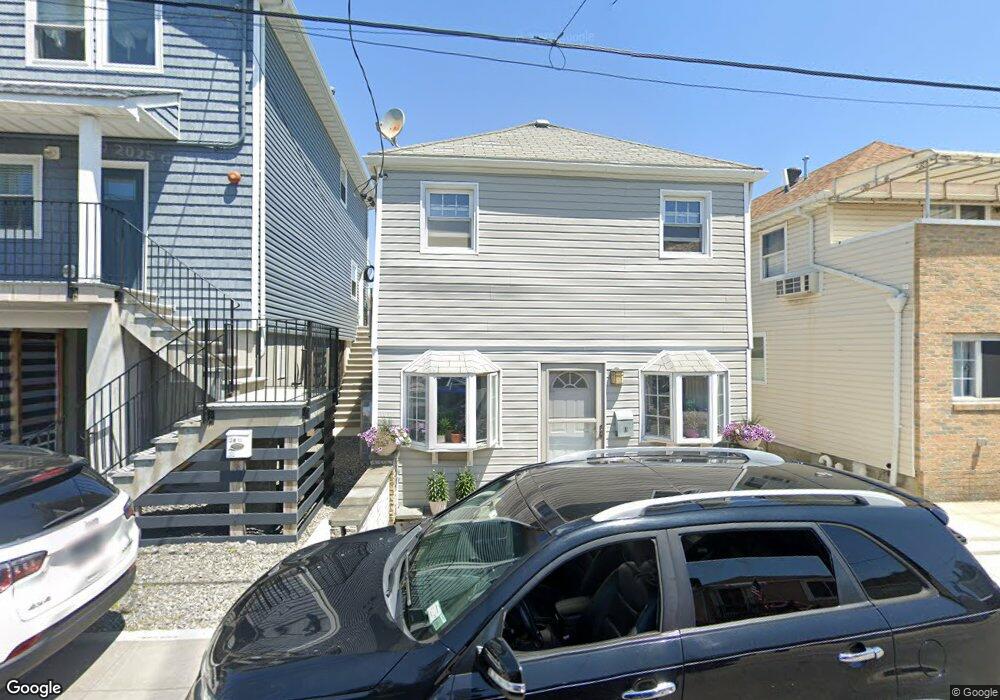 11 W 11th Rd, Broad Channel, NY 11693 - photo 1