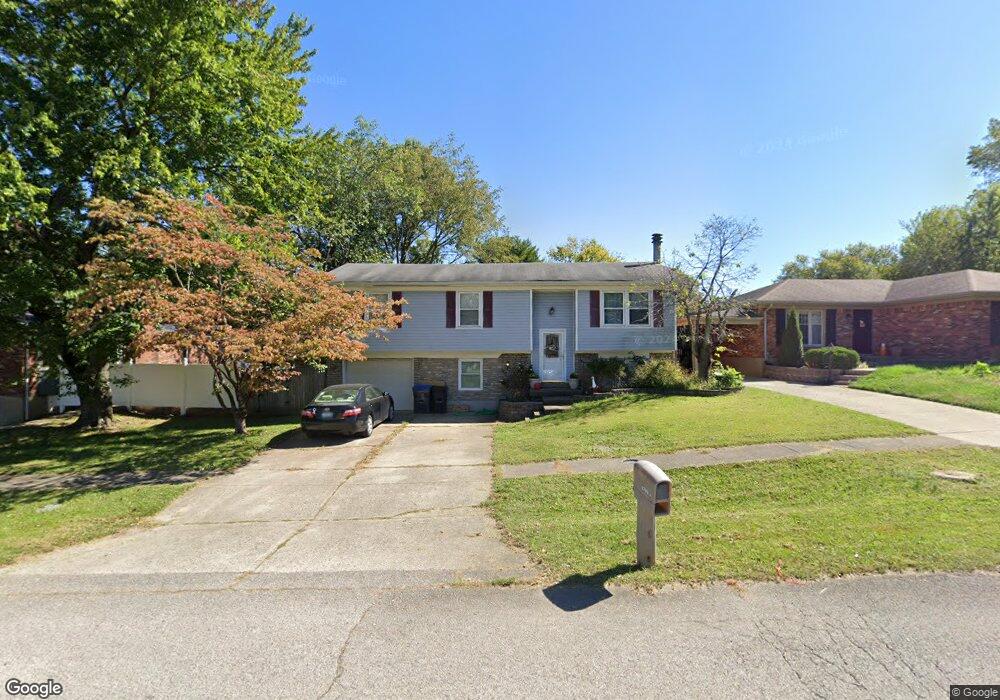 8309 Daverman Dr, Louisville, KY 40228 - photo 1