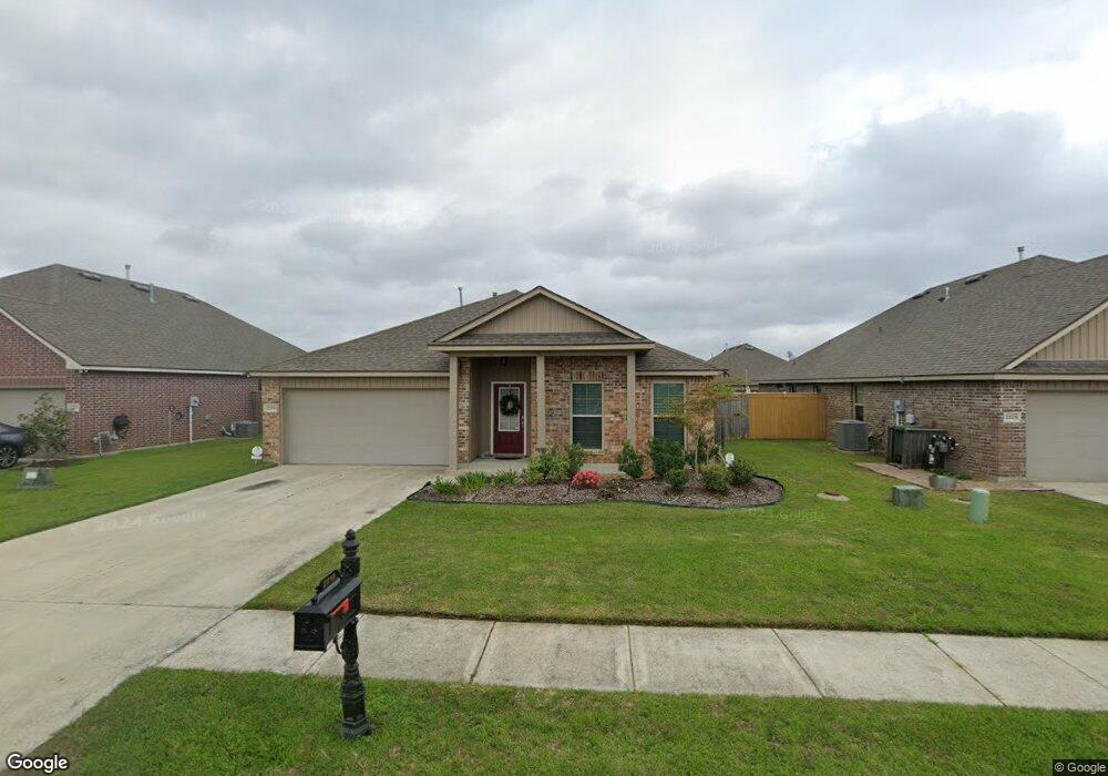2219 S Lake Michele Cir, Lake Charles, LA 70607 - photo 1