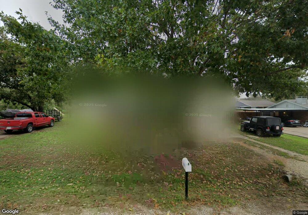 6205 Creek Crossing Rd, Alvarado, TX 76009 - photo 1