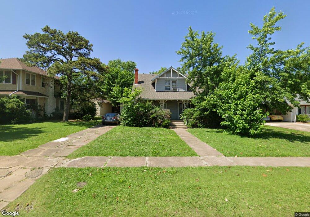 926 E Broadway St, Cushing, OK 74023 - photo 1