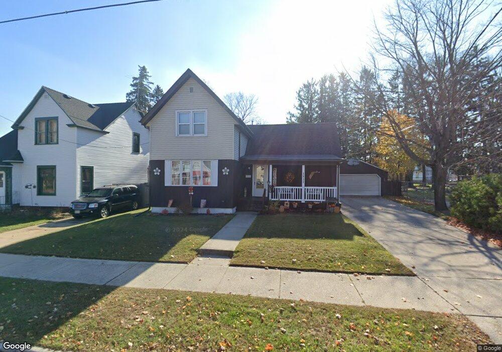 1631 25th St, Two Rivers, WI 54241 - photo 1