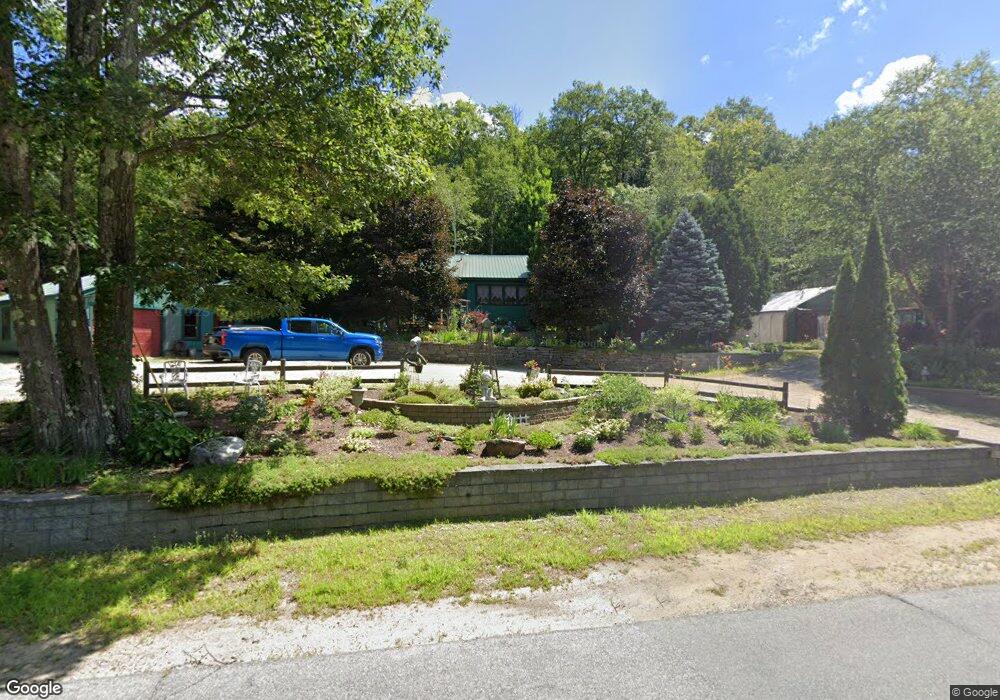 112 N Ashland Rd, Ashland, NH 03217 - photo 1