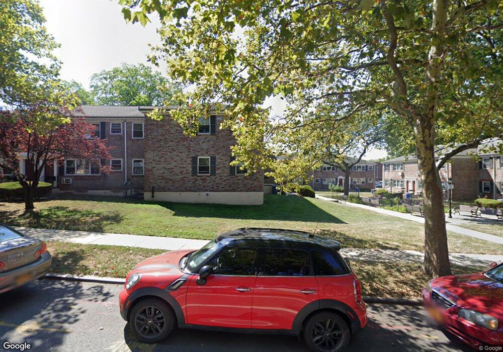 15256 Jewel Ave, Flushing, NY 11367 - photo 1