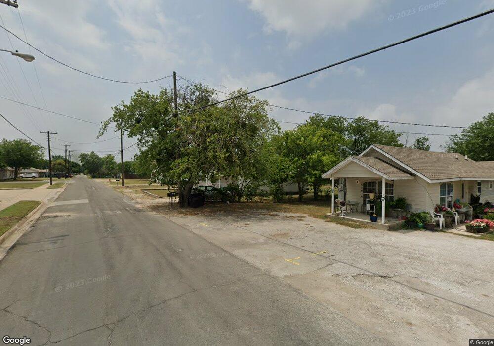 503 N Cowan St, Decatur, TX 76234 - photo 1