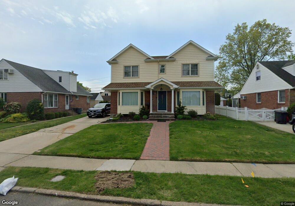 178 Hillside Ave, Mineola, NY 11501 - photo 1