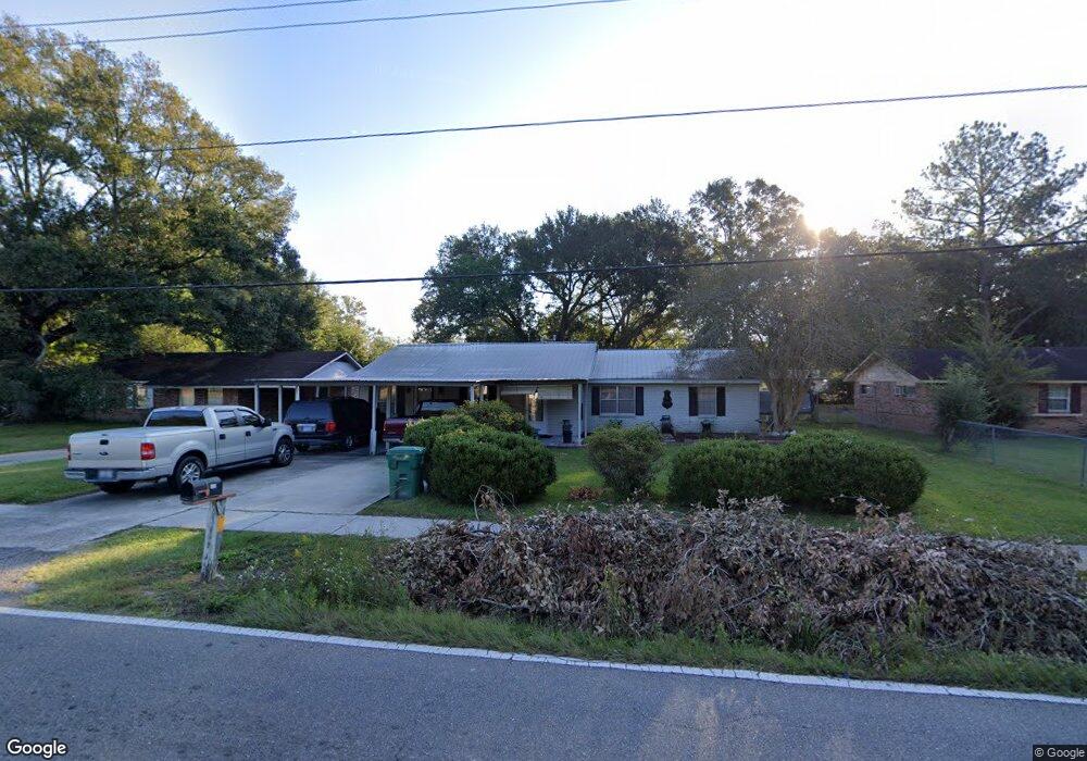 819 S Beech St, Picayune, MS 39466 - photo 1