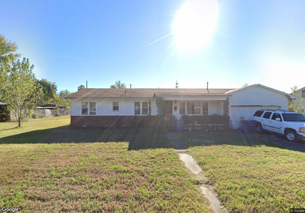 1102 E Seneca Ave, McAlester, OK 74501 - photo 1